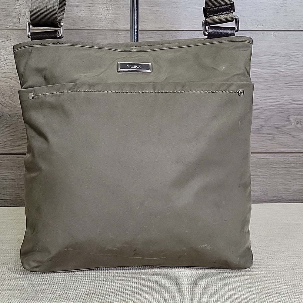 Tumi Olive Green Nylon Crossbody Shoulder Bag - Picture 2 of 16